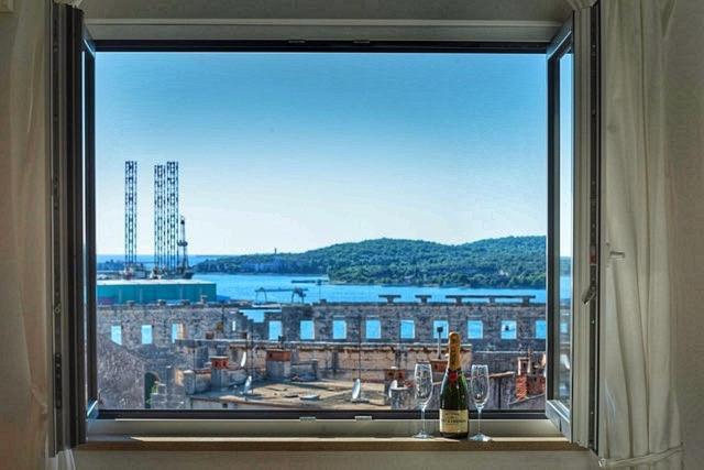 Apartments Dream In Arena 2 Pula Center Free Parking المظهر الخارجي الصورة