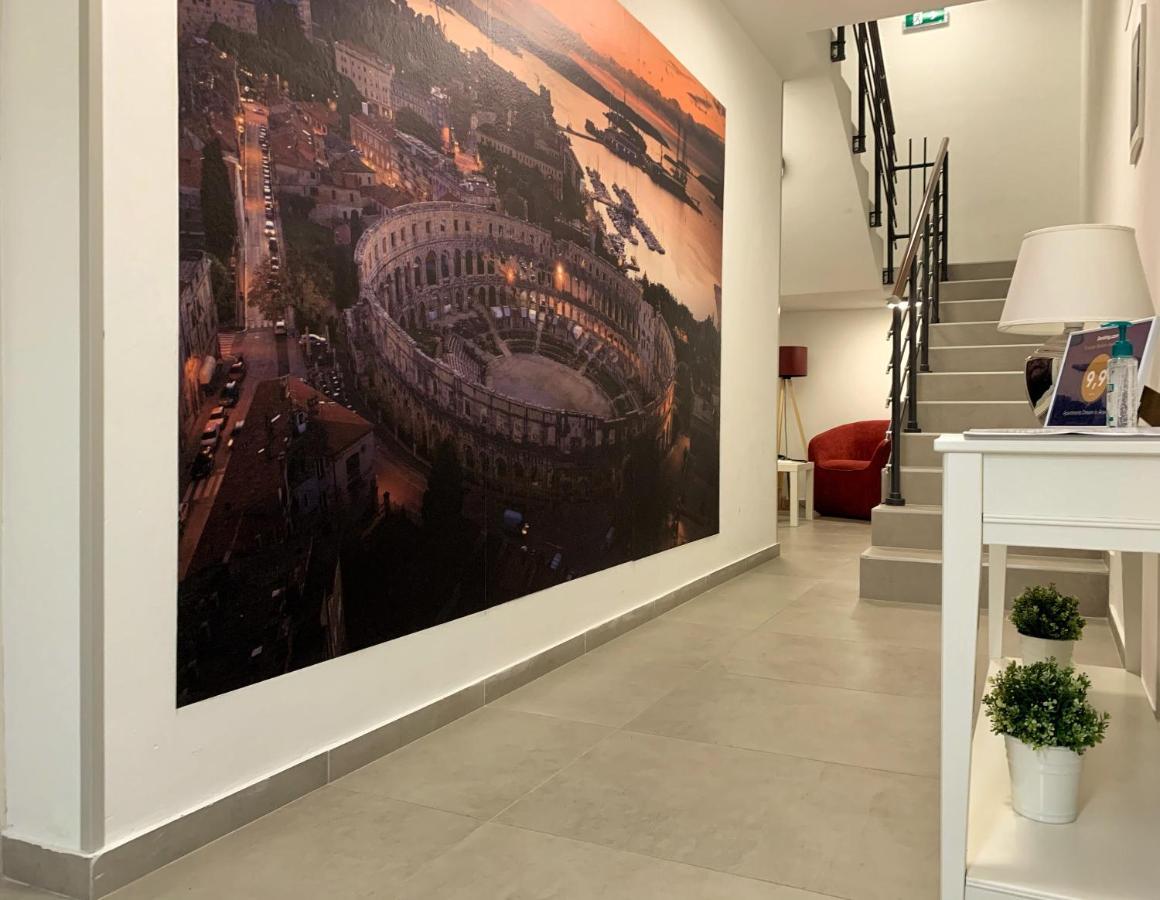 Apartments Dream In Arena 2 Pula Center Free Parking المظهر الخارجي الصورة