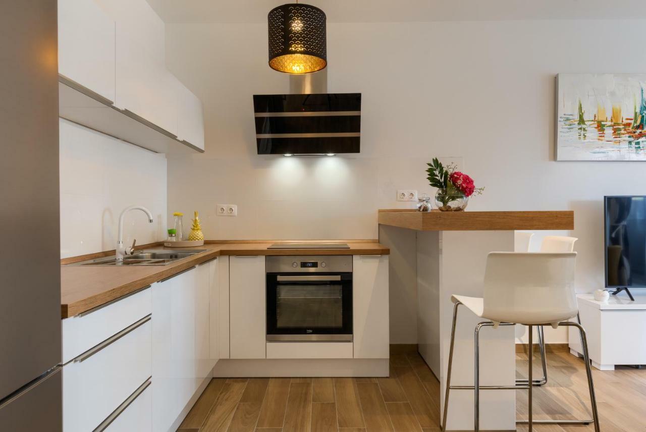 Apartments Dream In Arena 2 Pula Center Free Parking المظهر الخارجي الصورة