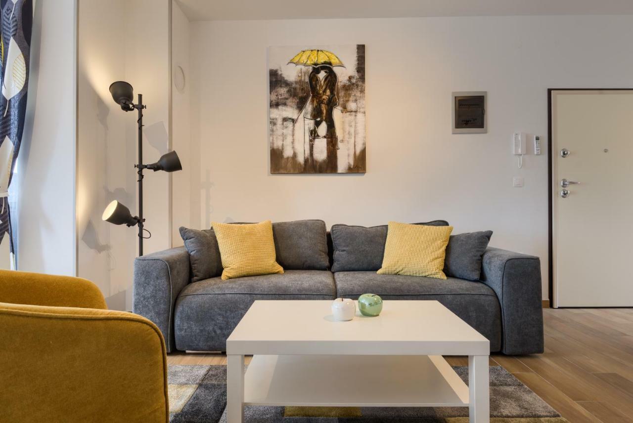 Apartments Dream In Arena 2 Pula Center Free Parking المظهر الخارجي الصورة
