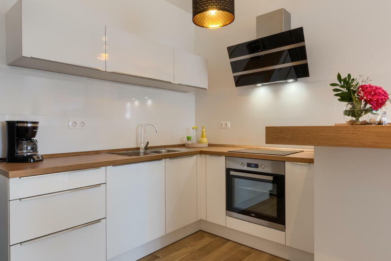 Apartments Dream In Arena 2 Pula Center Free Parking المظهر الخارجي الصورة