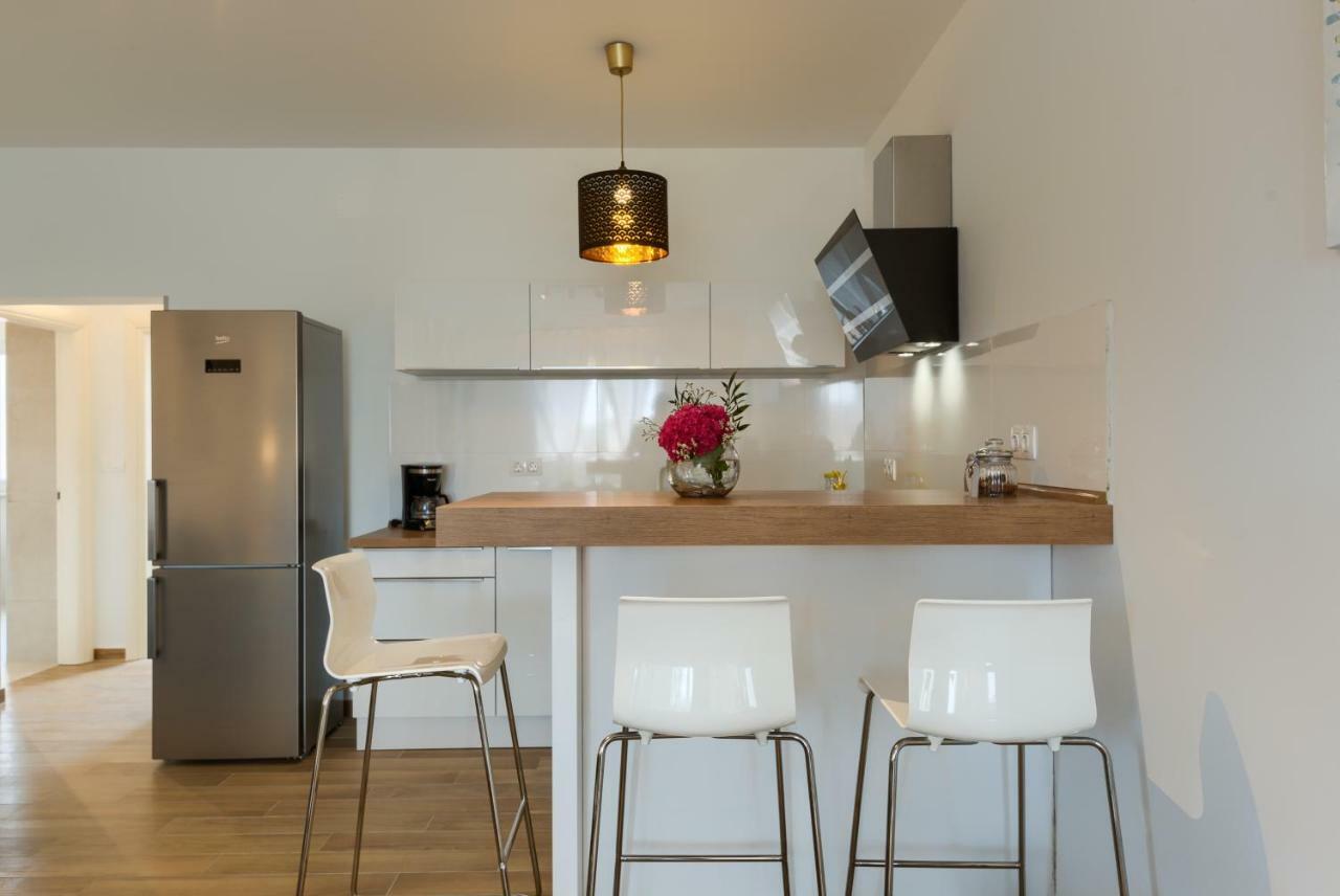 Apartments Dream In Arena 2 Pula Center Free Parking المظهر الخارجي الصورة