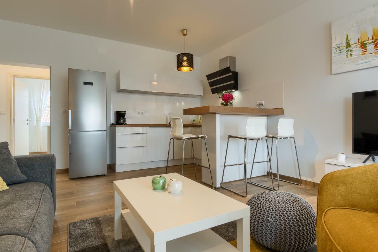Apartments Dream In Arena 2 Pula Center Free Parking المظهر الخارجي الصورة