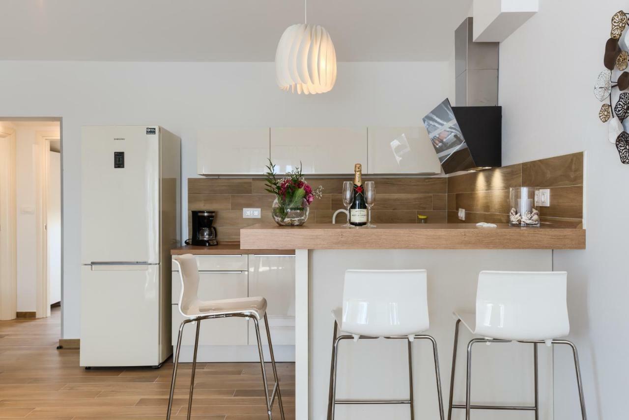 Apartments Dream In Arena 2 Pula Center Free Parking المظهر الخارجي الصورة